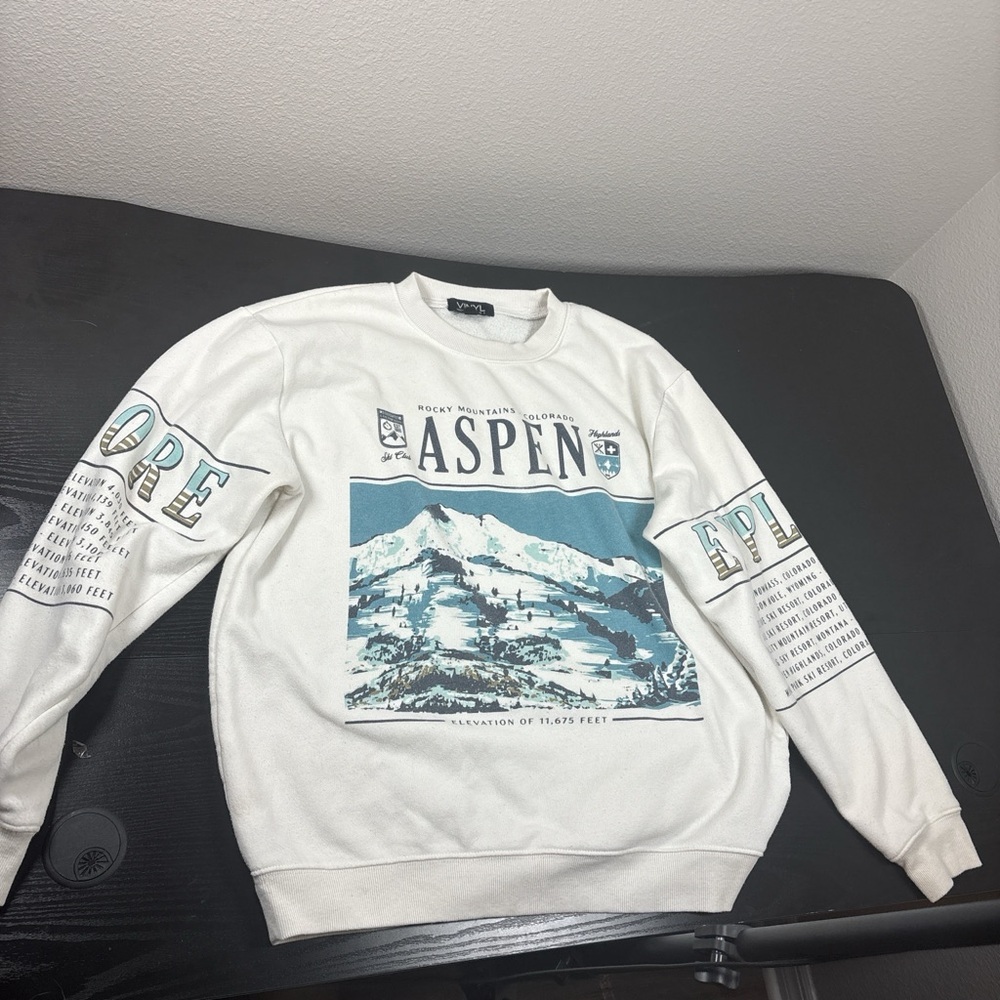 Aspen‎ Graphic Sweatshirt - White and Blue - Picture 2 of 7